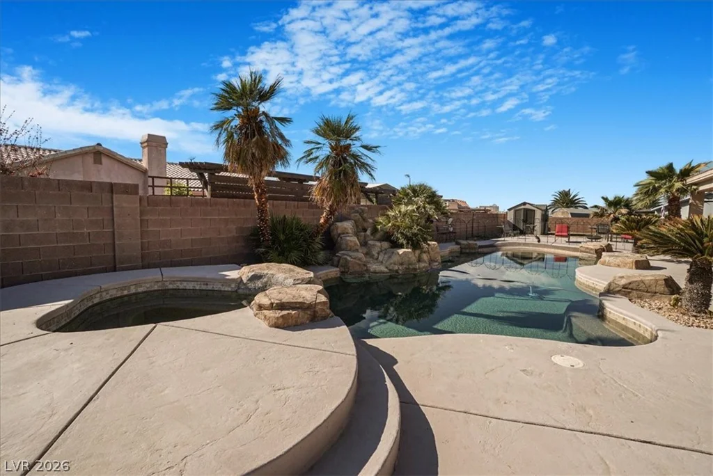 78 Siddall, Las Vegas, NV 89183