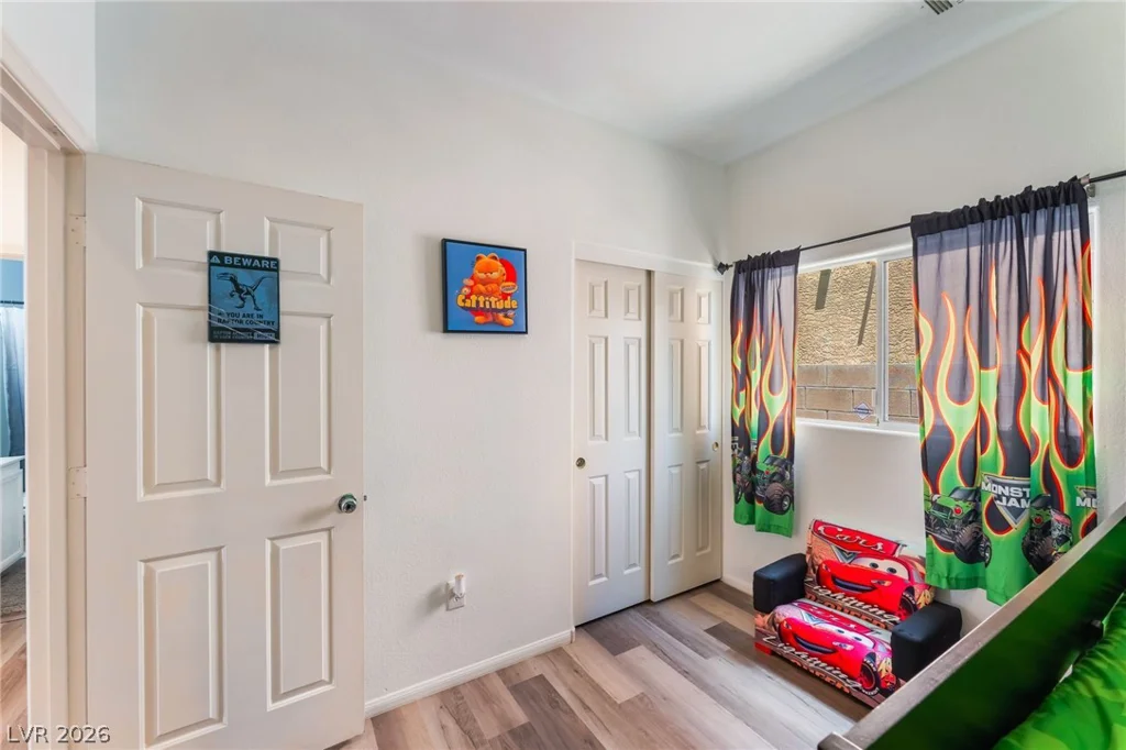2409 Cockatiel, North Las Vegas, NV 89084