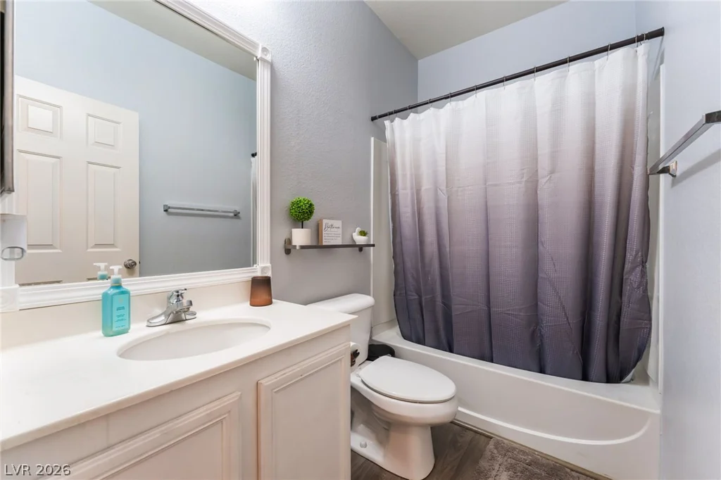 2409 Cockatiel, North Las Vegas, NV 89084