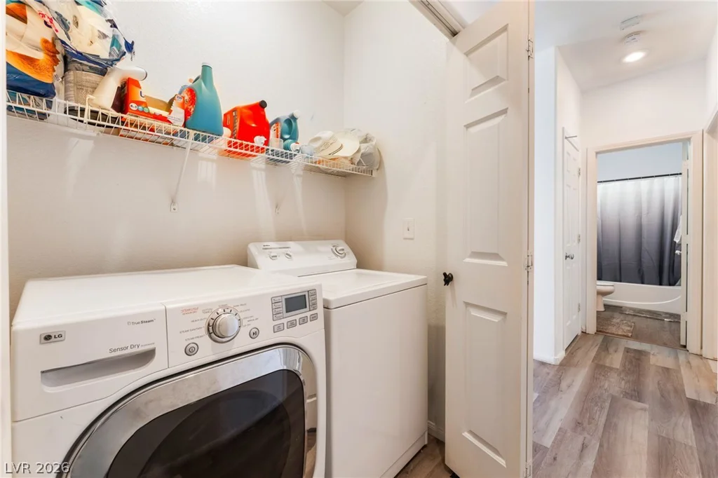 2409 Cockatiel, North Las Vegas, NV 89084