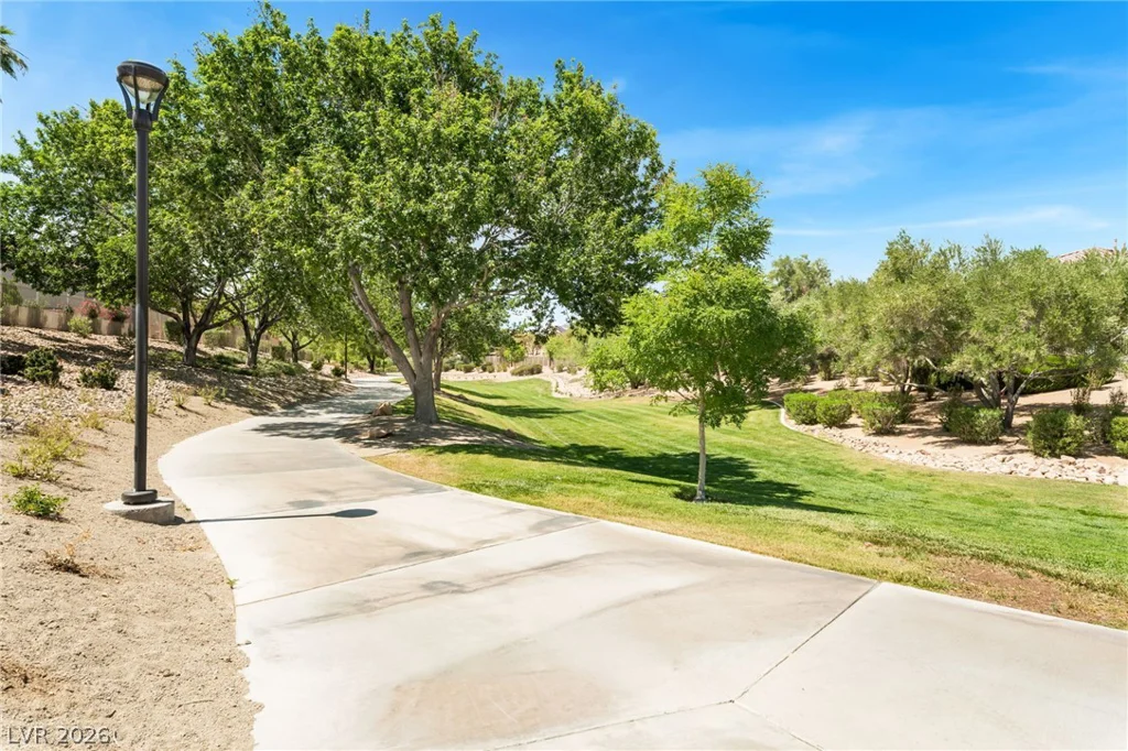 2409 Cockatiel, North Las Vegas, NV 89084