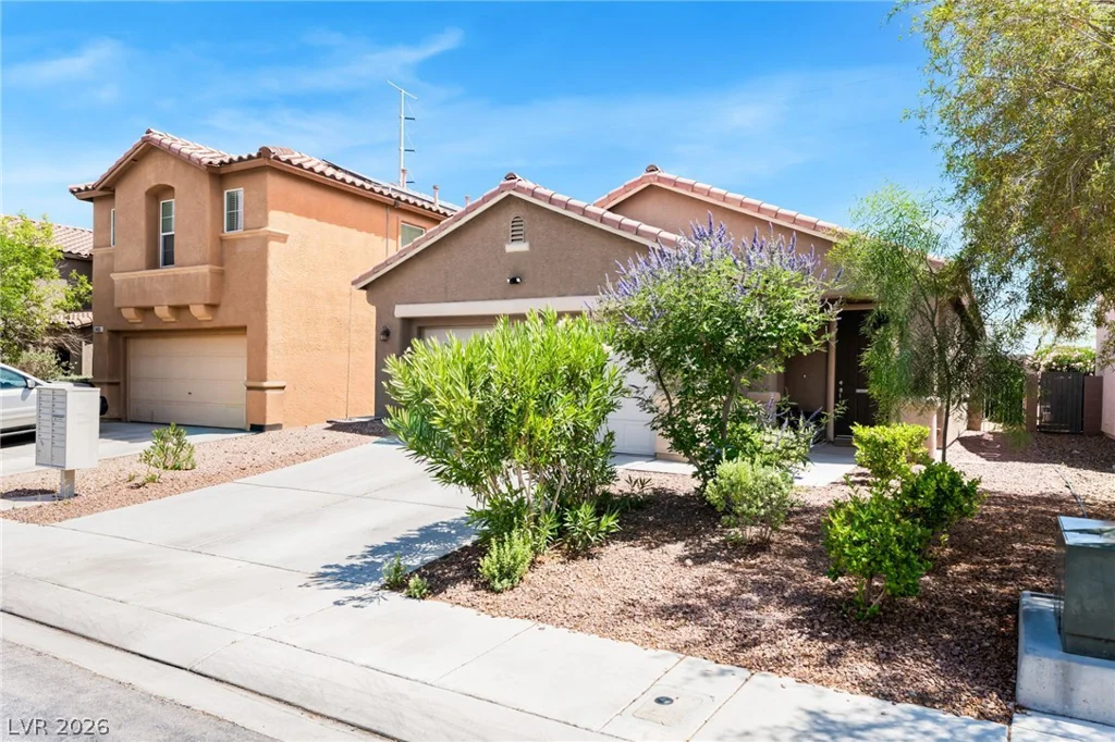 2409 Cockatiel, North Las Vegas, NV 89084
