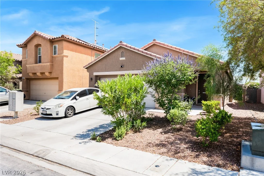 2409 Cockatiel, North Las Vegas, NV 89084