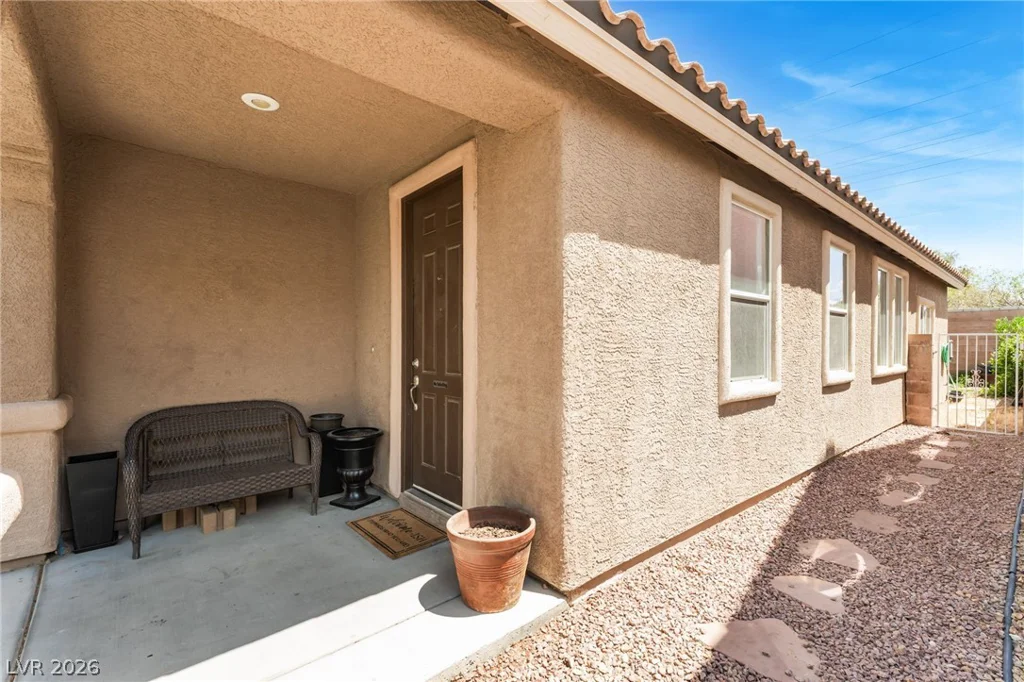 2409 Cockatiel, North Las Vegas, NV 89084