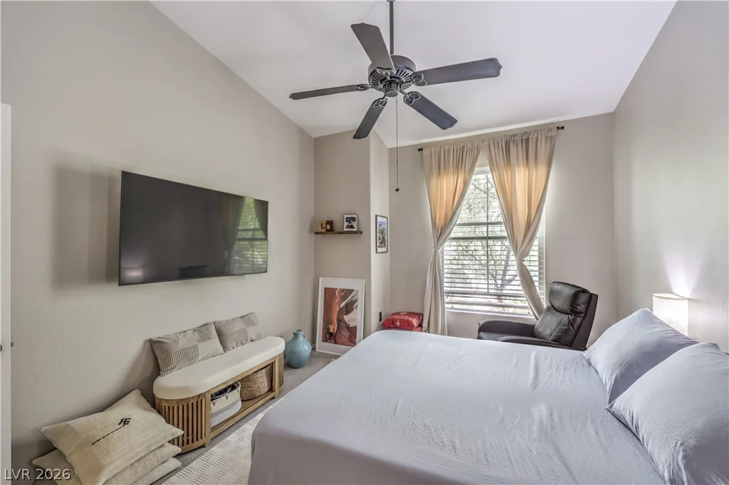 10001 Peace, Las Vegas, NV 89147