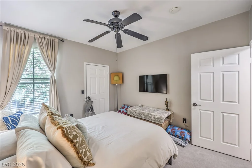 10001 Peace, Las Vegas, NV 89147