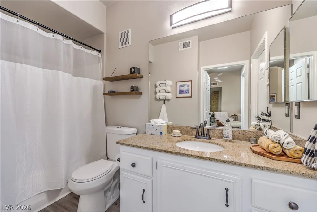10001 Peace, Las Vegas, NV 89147