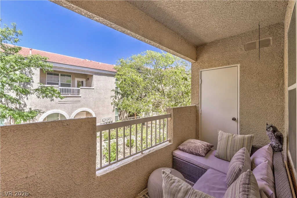 10001 Peace, Las Vegas, NV 89147