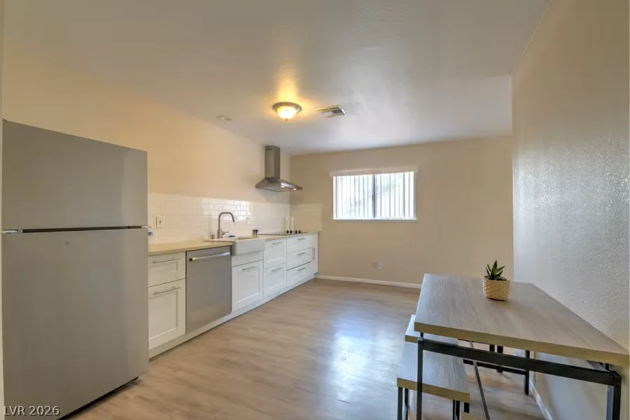 4371 Flandes, Las Vegas, NV 89121