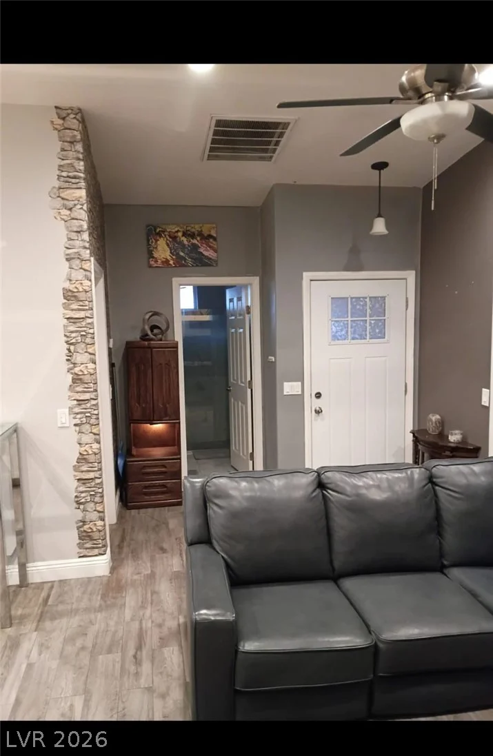 4371 Flandes, Las Vegas, NV 89121