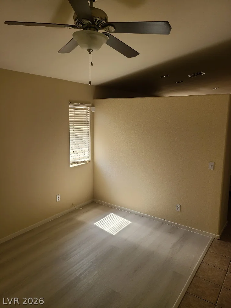 9013 Crooked Shell, Las Vegas, NV 89143
