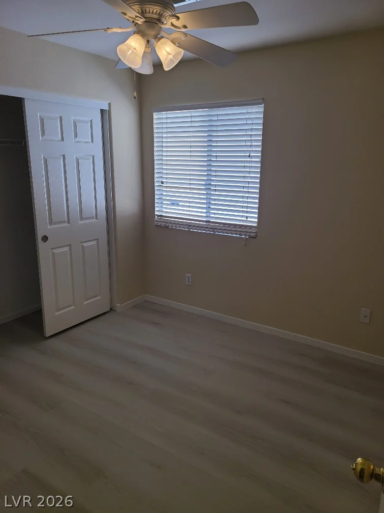 9013 Crooked Shell, Las Vegas, NV 89143