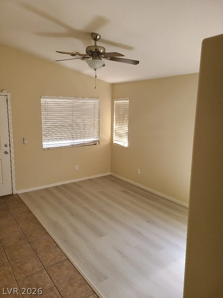 9013 Crooked Shell, Las Vegas, NV 89143