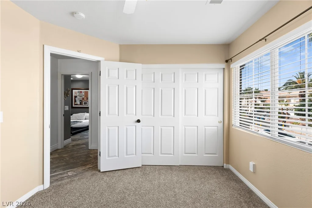 9782 Lookout Canyon, Las Vegas, NV 89183
