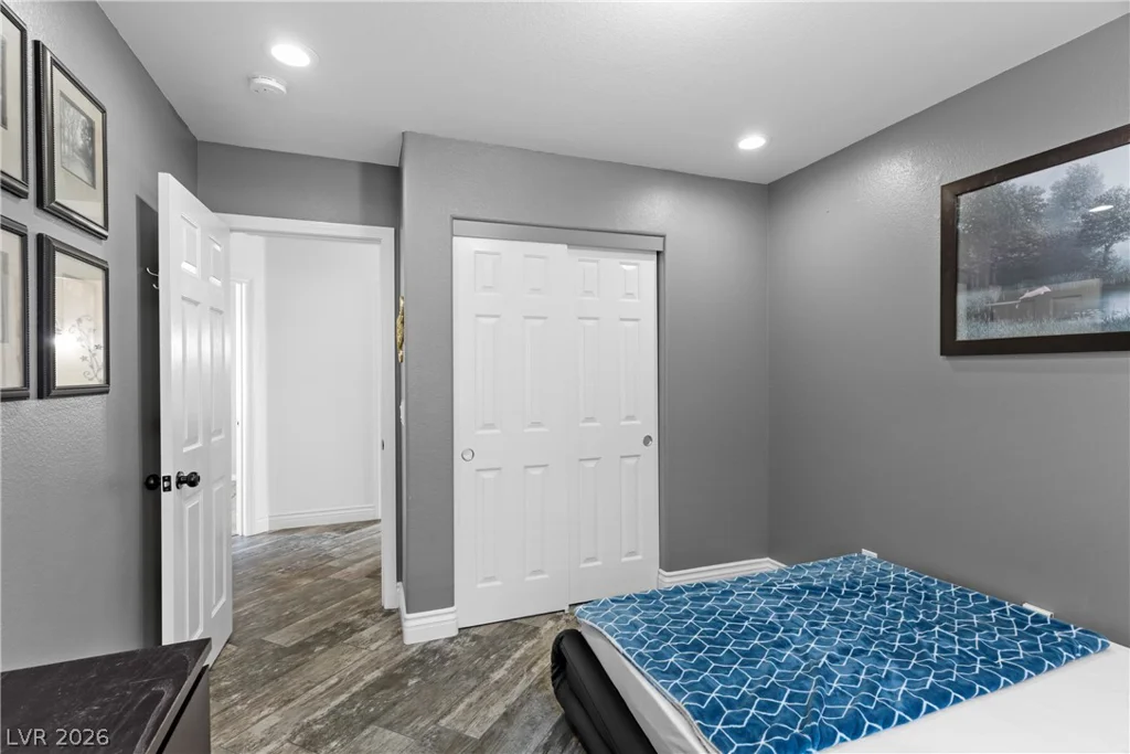 9782 Lookout Canyon, Las Vegas, NV 89183
