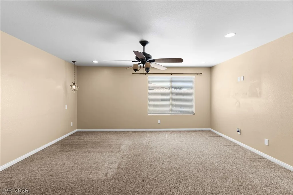 9782 Lookout Canyon, Las Vegas, NV 89183