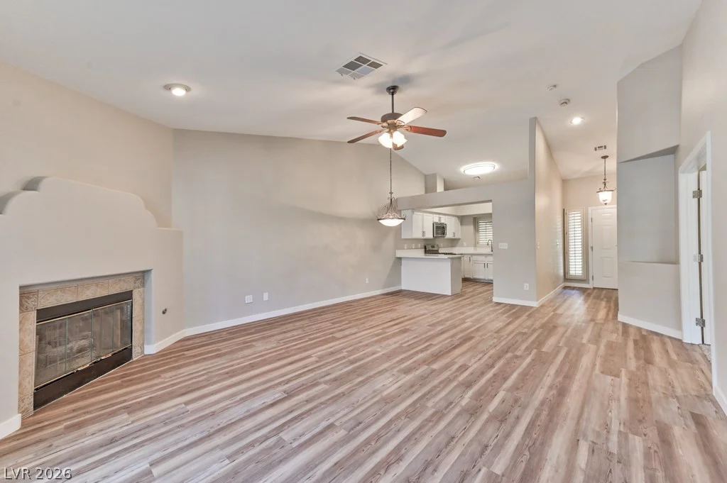 9321 Mount Bret, Las Vegas, NV 89129