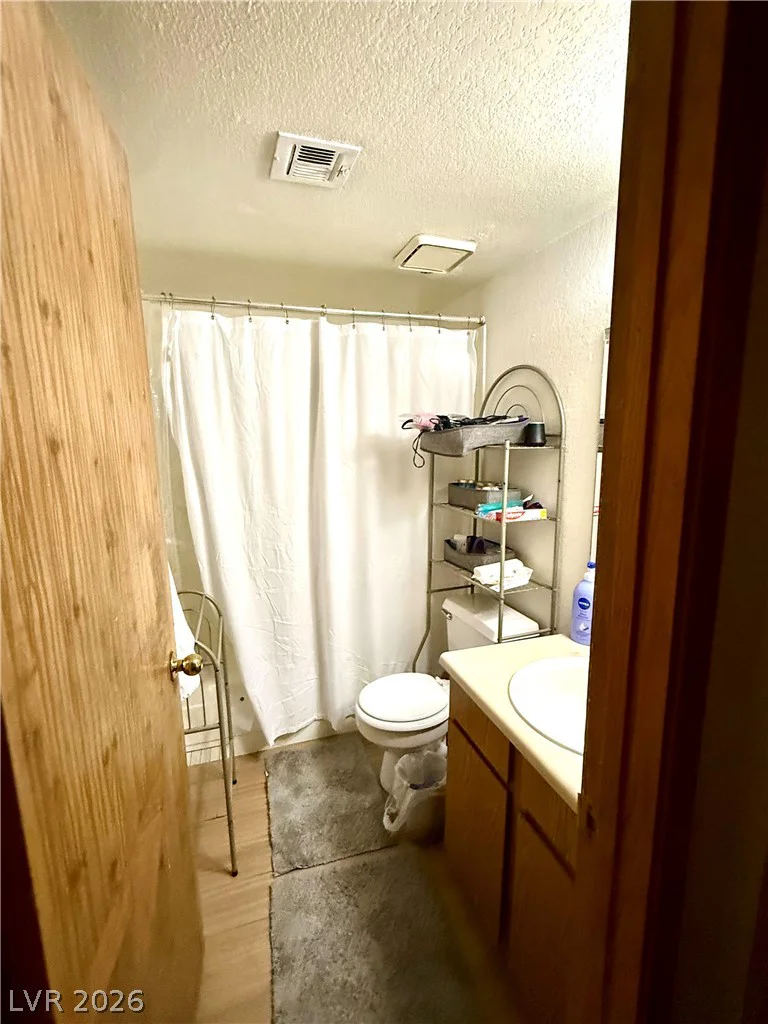 1830 Dwarf Star, Las Vegas, NV 89115