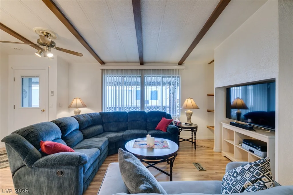 3338 Ewa Beach, Las Vegas, NV 89122