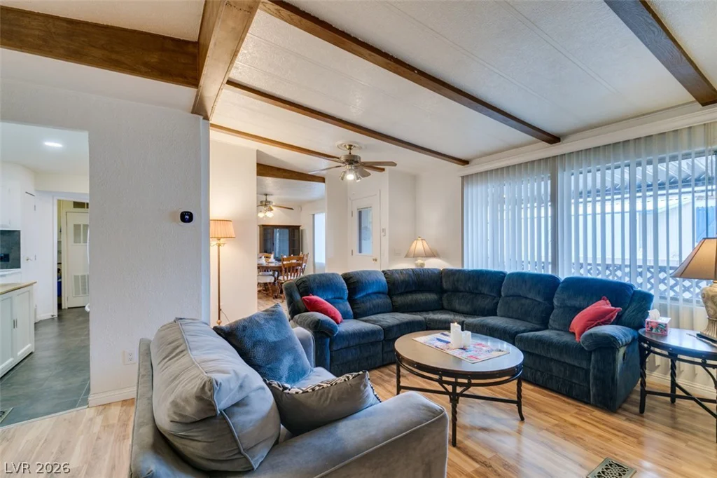 3338 Ewa Beach, Las Vegas, NV 89122