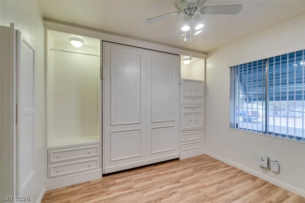 3338 Ewa Beach, Las Vegas, NV 89122