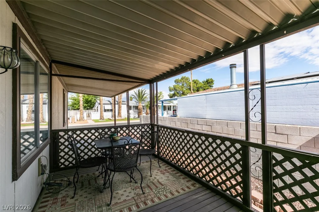 3338 Ewa Beach, Las Vegas, NV 89122