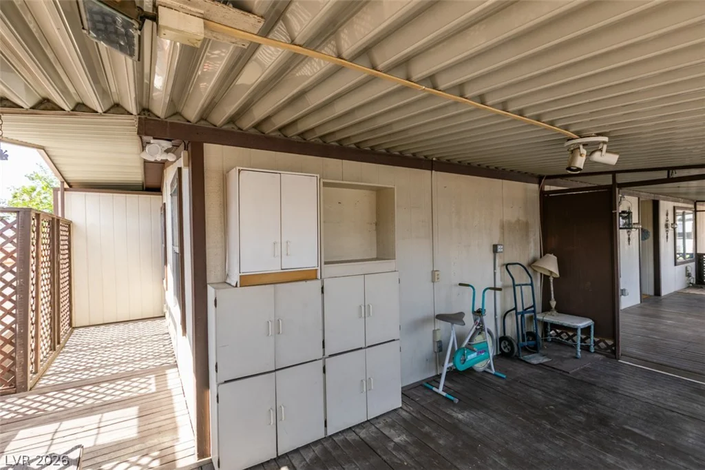 3338 Ewa Beach, Las Vegas, NV 89122