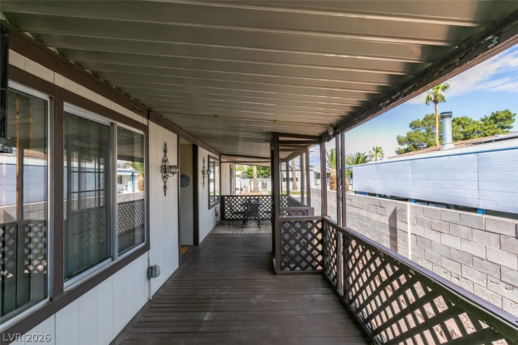 3338 Ewa Beach, Las Vegas, NV 89122