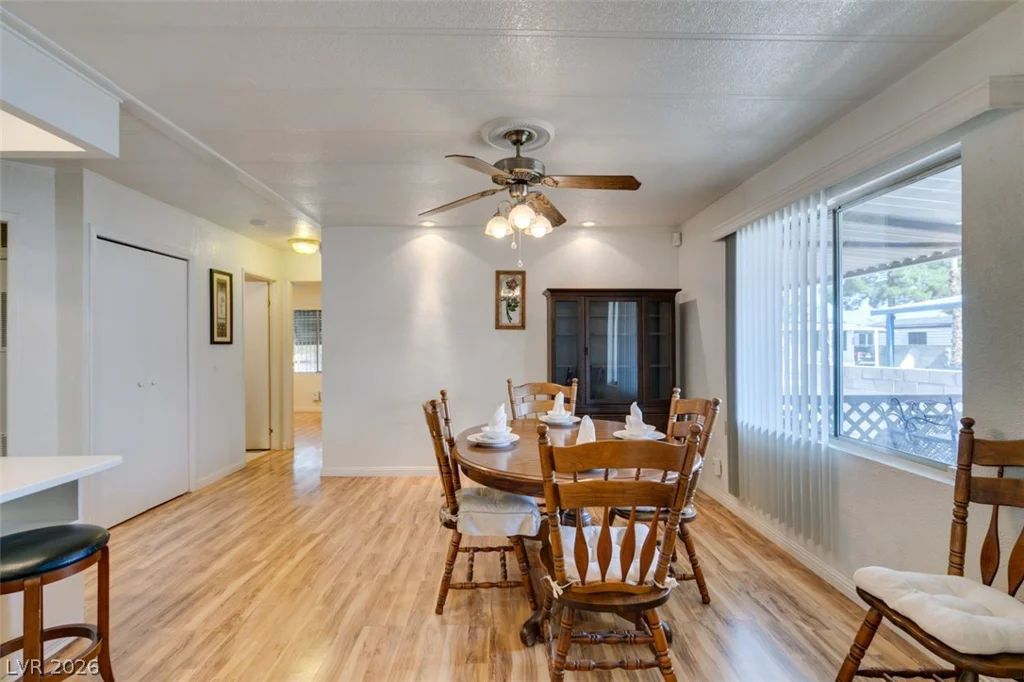 3338 Ewa Beach, Las Vegas, NV 89122
