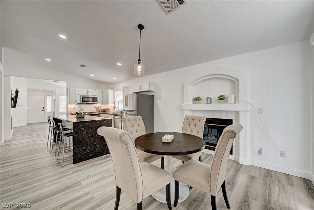 8127 Chambersberg, Las Vegas, NV 89147