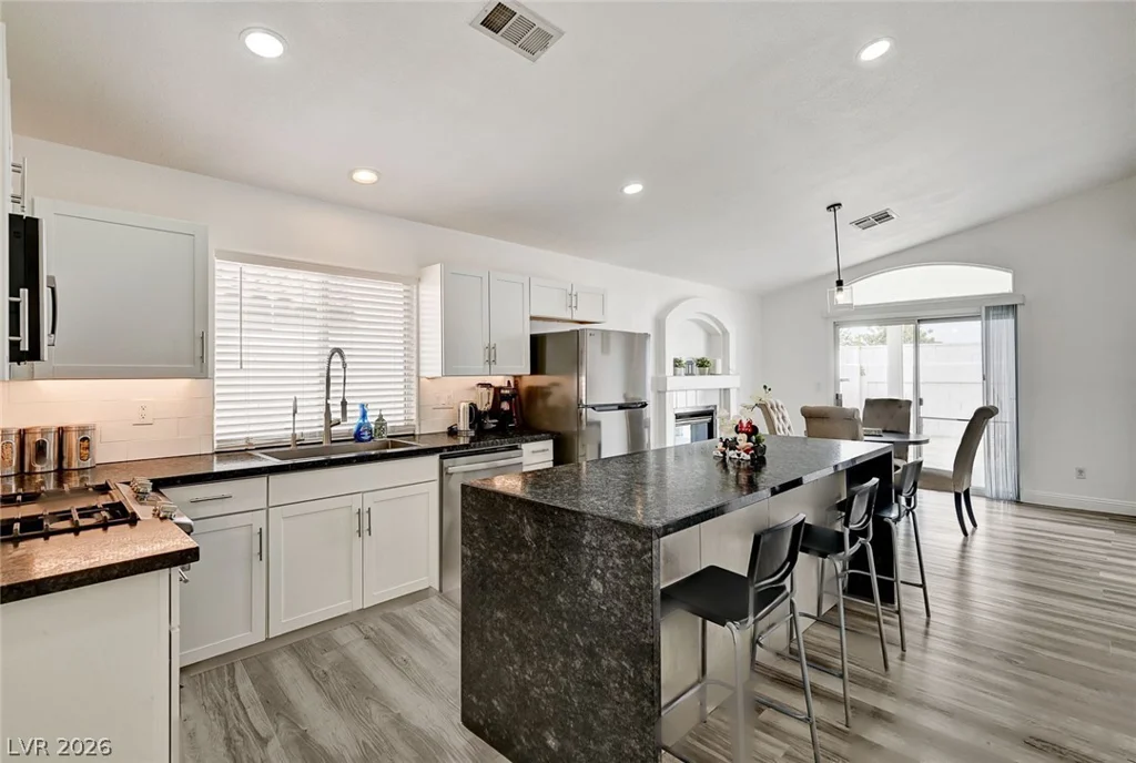 8127 Chambersberg, Las Vegas, NV 89147