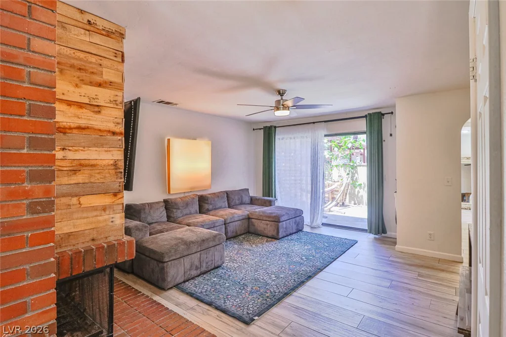 2430 Pickwick, Henderson, NV 89014