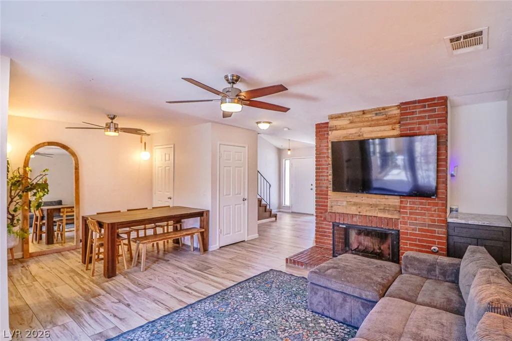 2430 Pickwick, Henderson, NV 89014