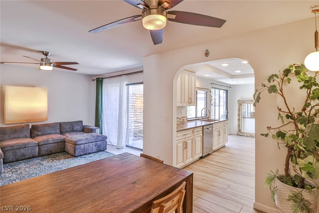 2430 Pickwick, Henderson, NV 89014