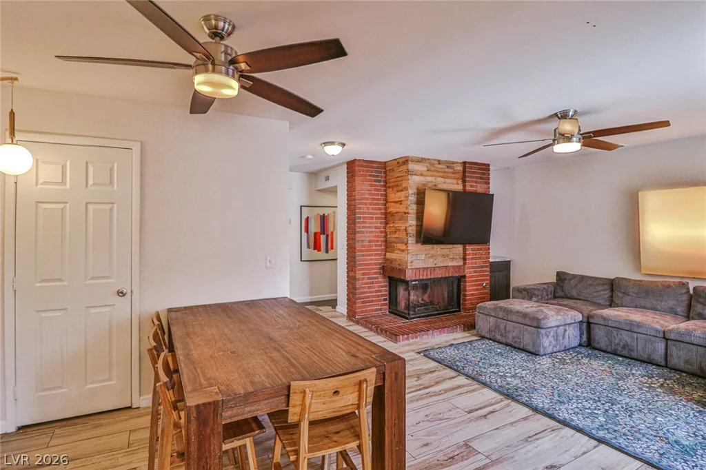 2430 Pickwick, Henderson, NV 89014