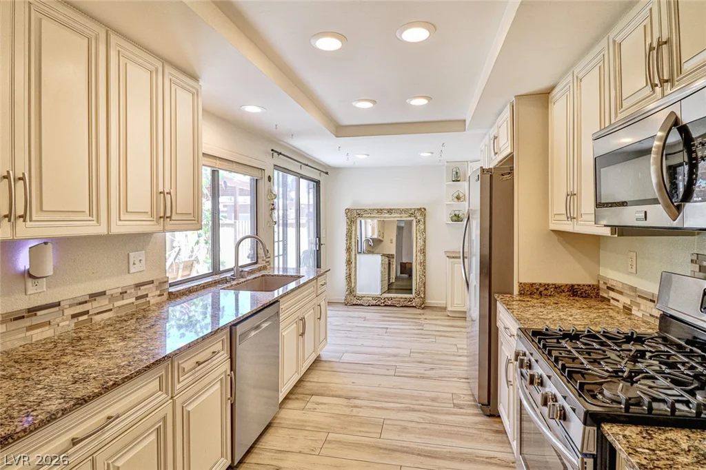 2430 Pickwick, Henderson, NV 89014
