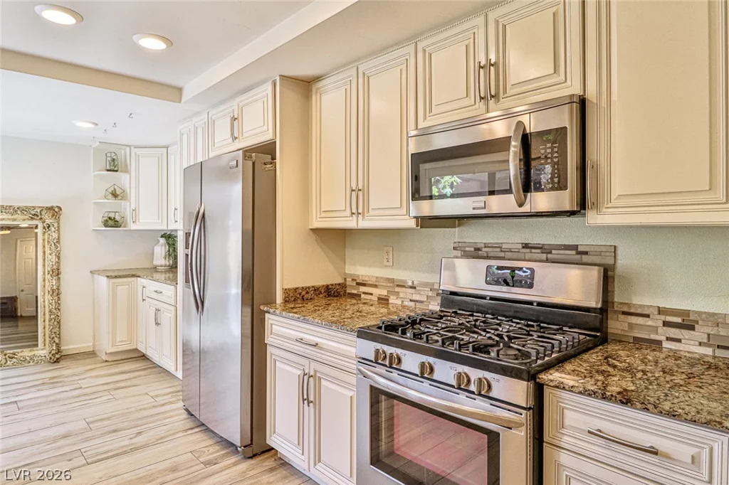 2430 Pickwick, Henderson, NV 89014