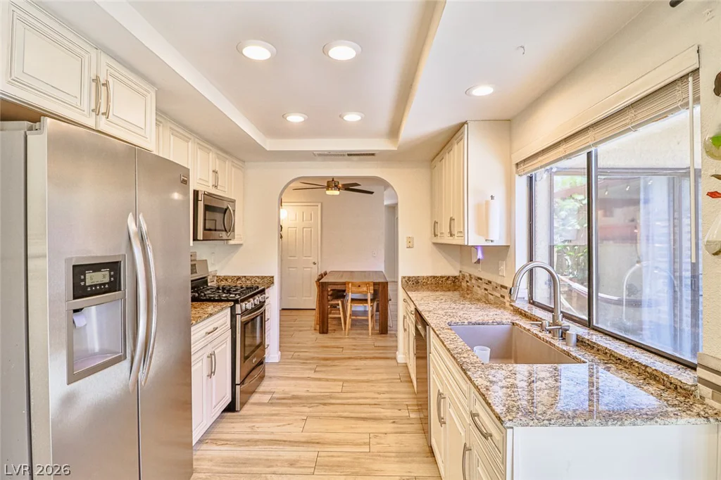 2430 Pickwick, Henderson, NV 89014