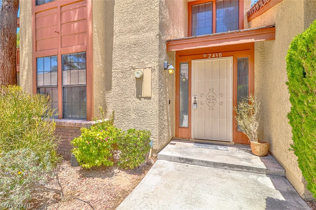 2430 Pickwick, Henderson, NV 89014