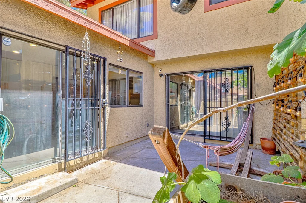 2430 Pickwick, Henderson, NV 89014