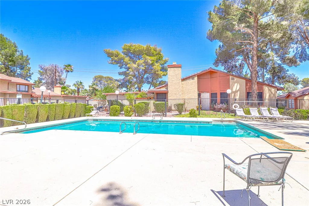 2430 Pickwick, Henderson, NV 89014
