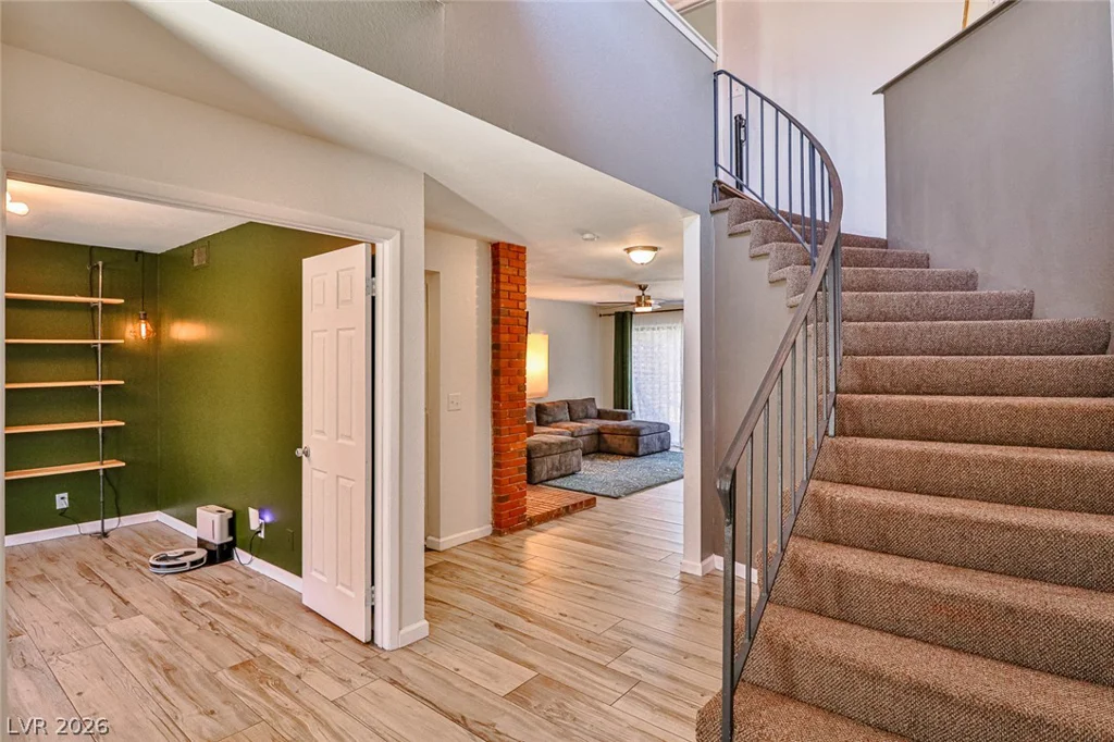 2430 Pickwick, Henderson, NV 89014