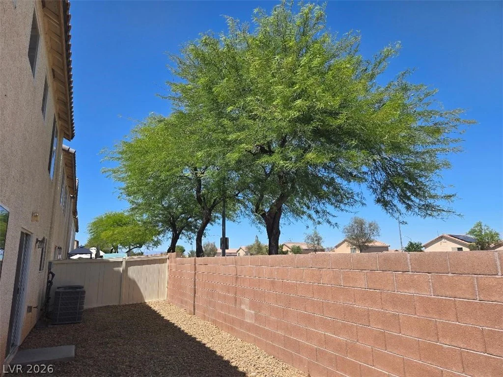 8032 Dardanelle Valley, Las Vegas, NV 89139