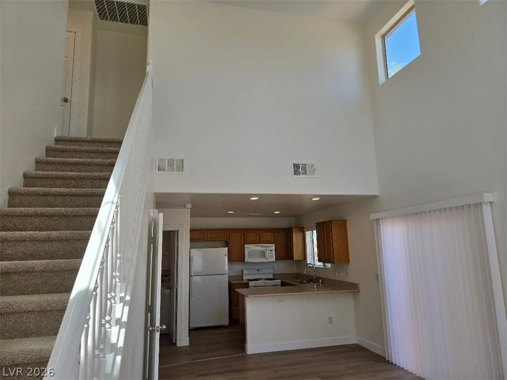 8032 Dardanelle Valley, Las Vegas, NV 89139
