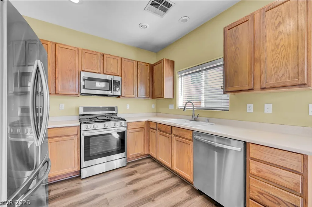 6853 Gold Nugget, Las Vegas, NV 89122