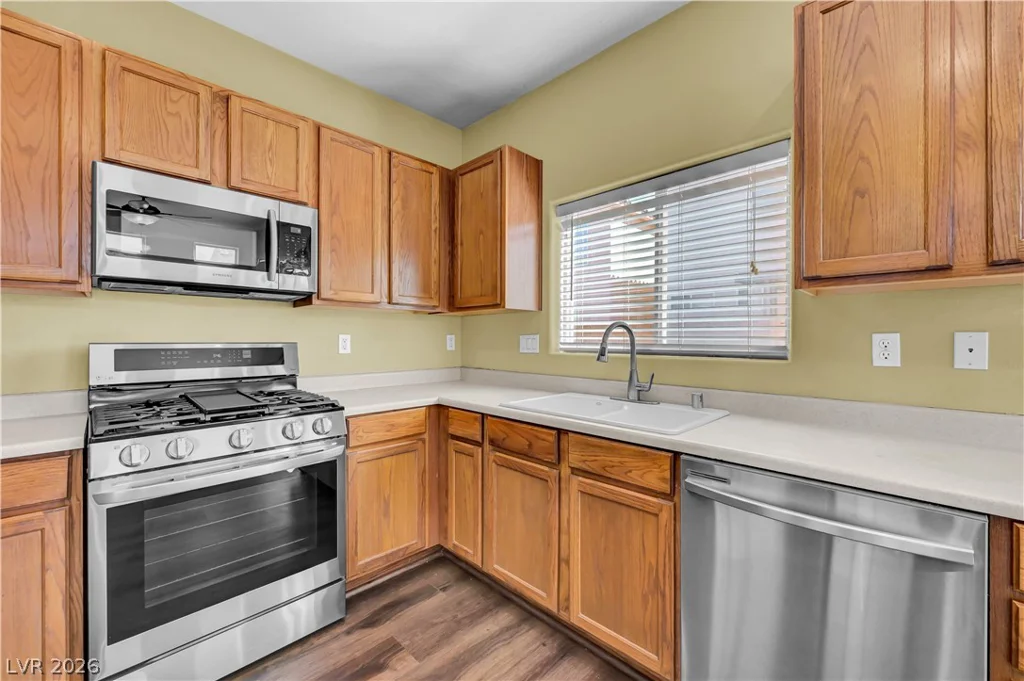 6853 Gold Nugget, Las Vegas, NV 89122