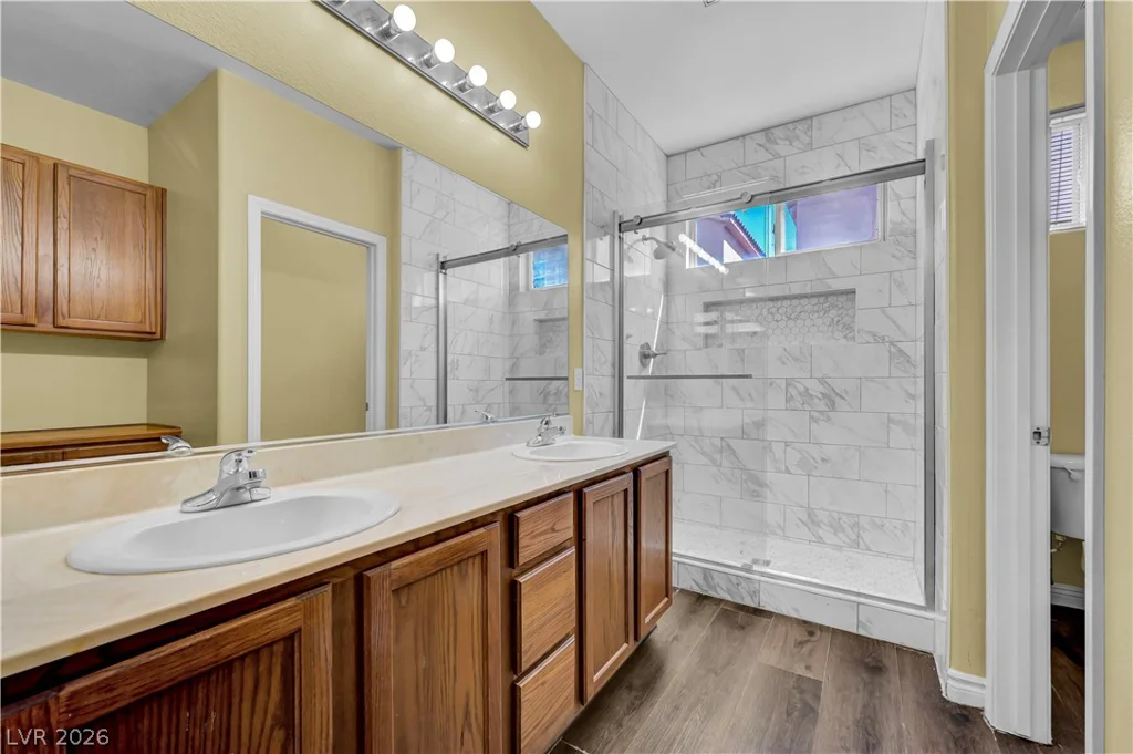 6853 Gold Nugget, Las Vegas, NV 89122