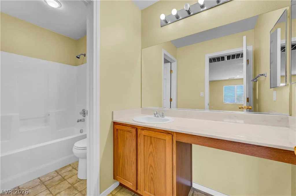 6853 Gold Nugget, Las Vegas, NV 89122