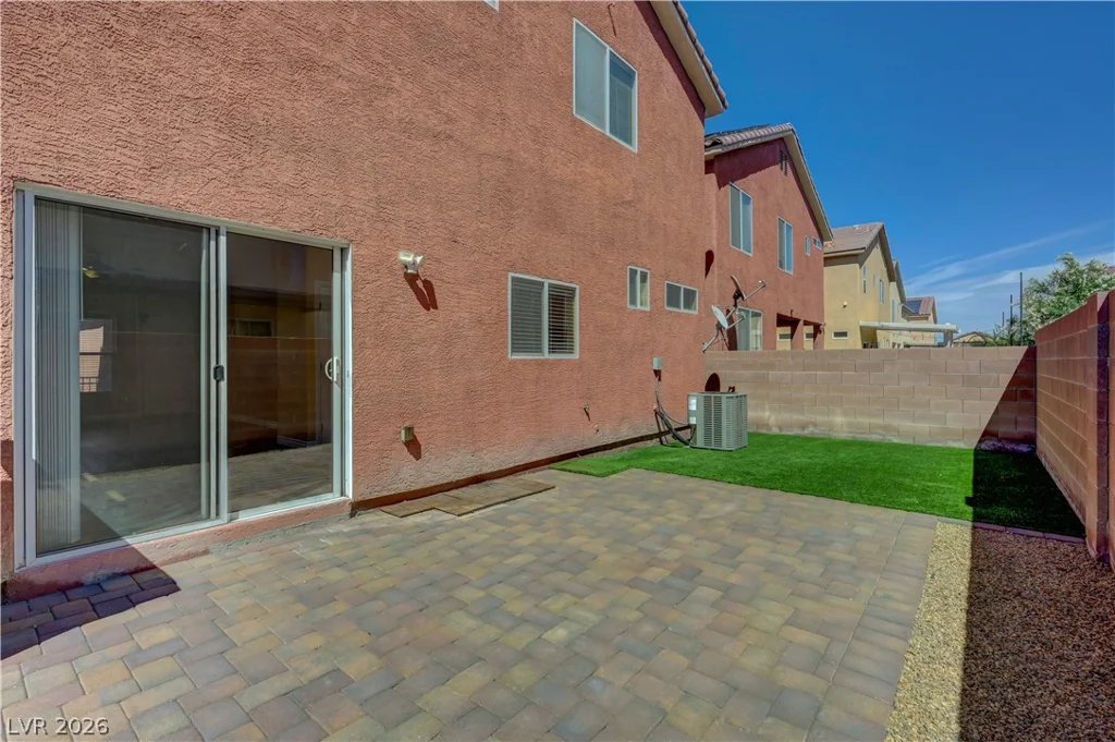 6853 Gold Nugget, Las Vegas, NV 89122