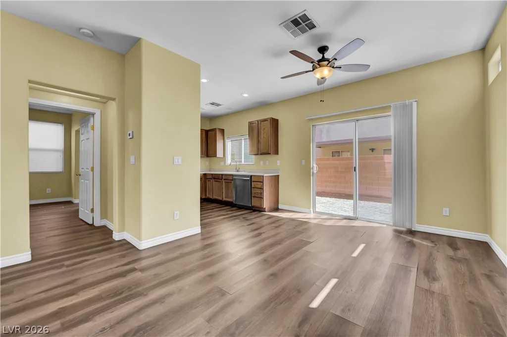 6853 Gold Nugget, Las Vegas, NV 89122